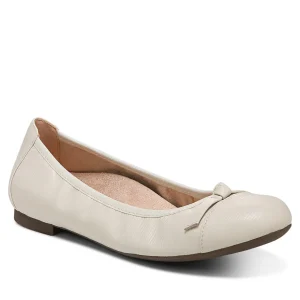 Hot Amorie Flat (Wide) Women Flats & Loafers